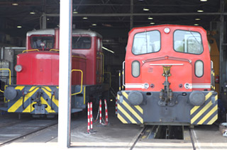 TÜV Lokomotive Hebebühne